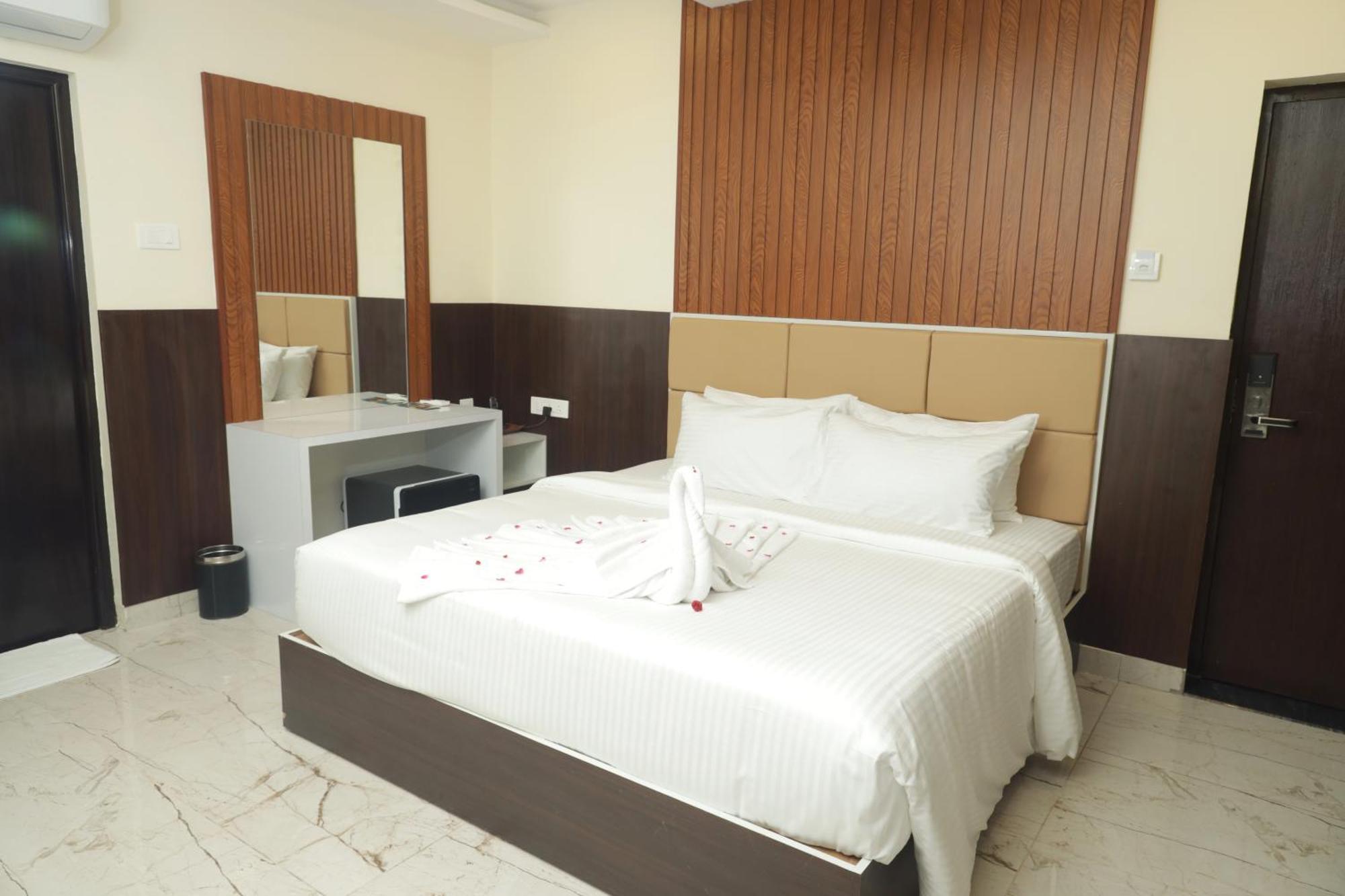Hotel Dusk And Dawn Rameshwaram Exterior photo